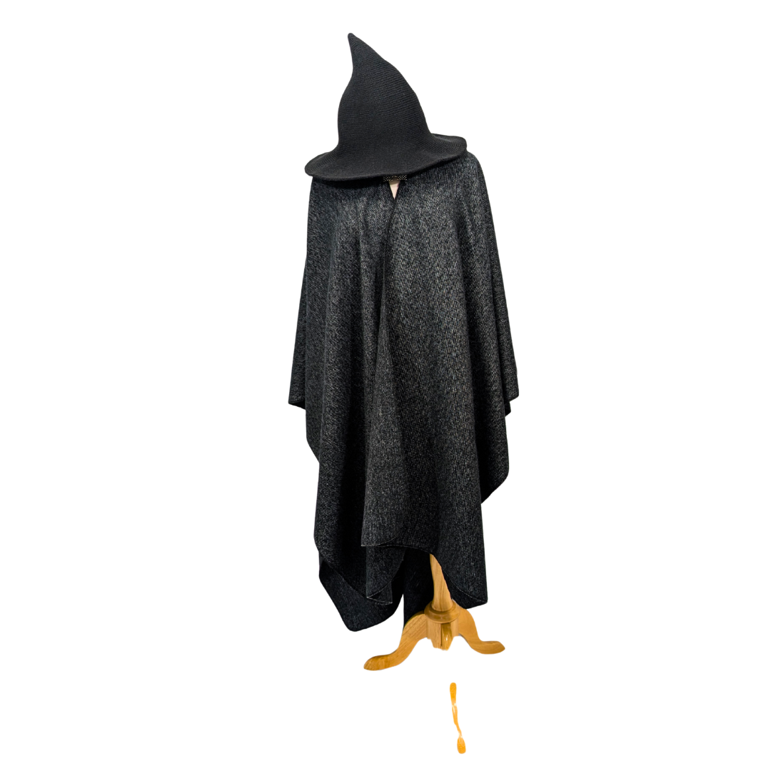 Black hooded wizard witch cloak with clasp option by Wyld Sage Wares